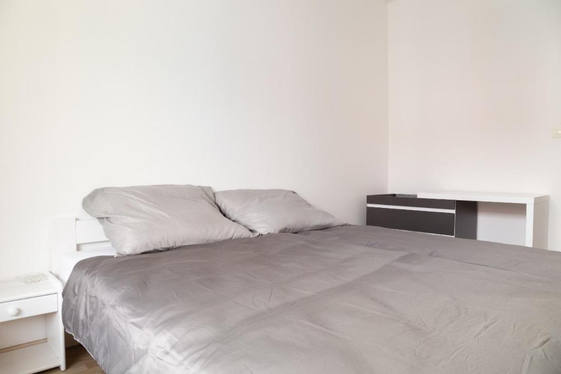 Great Tourist And Business Apartment Near Center Bratislava Eksteriør billede